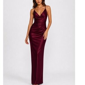Express Womens Size 2 Burgundy V Neck Sleeveless Satin Cocktail Party Dress Prom